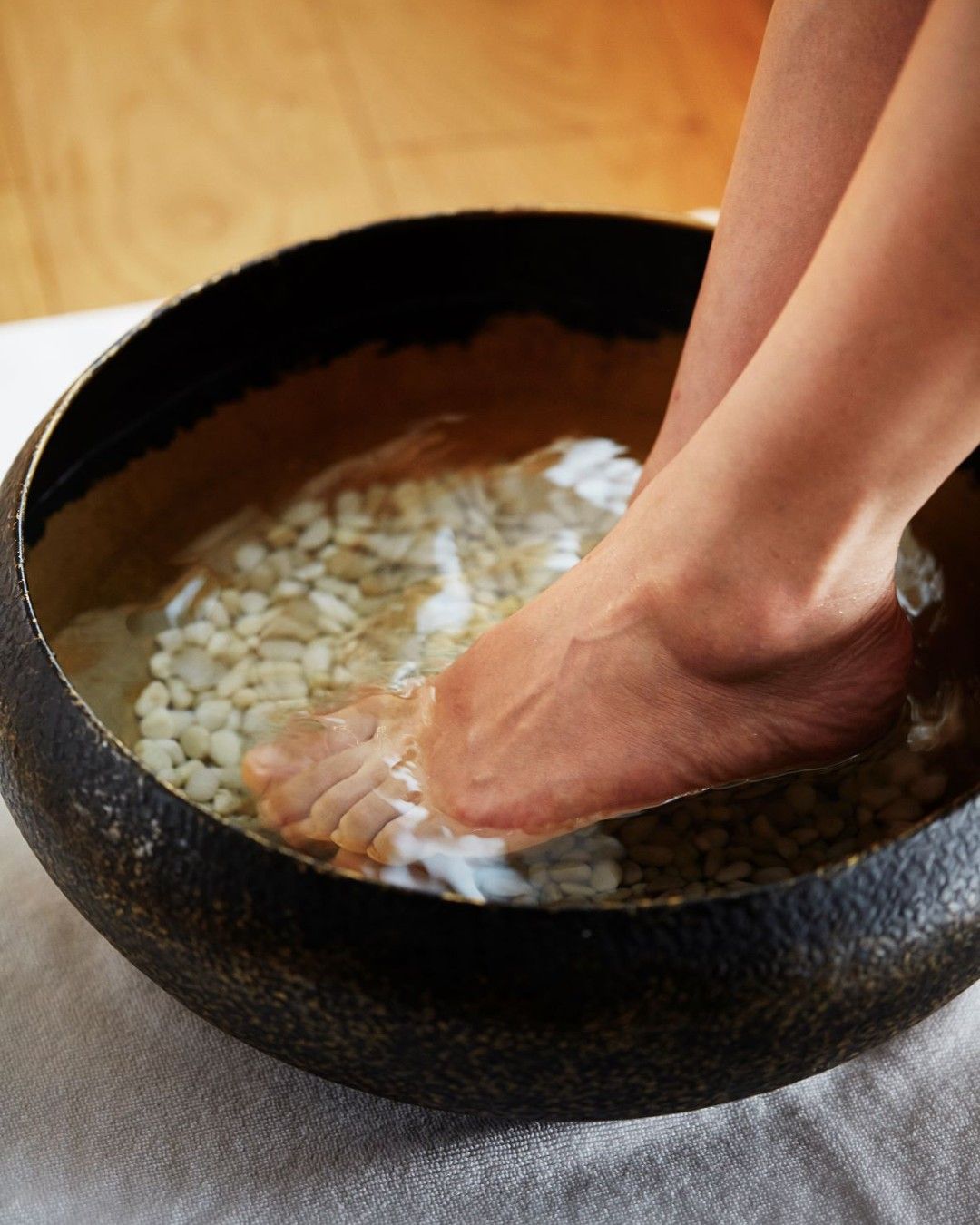 Spa Pedicure - Pedicure Estetico + Massaggio Mezza Gamba - immagine 2